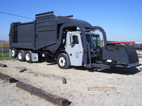 Refuse Truck (After Painting) Refuse Truck (After Painting)